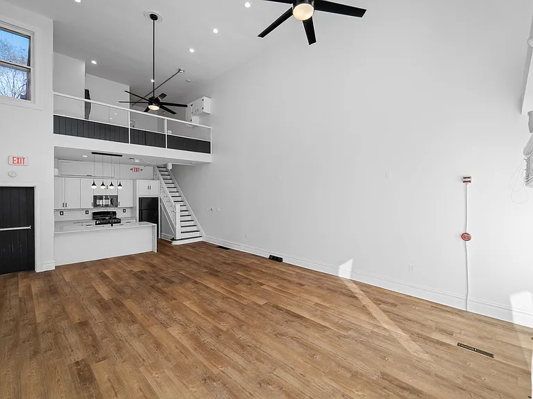 5341 Kincaid St — Photo 13