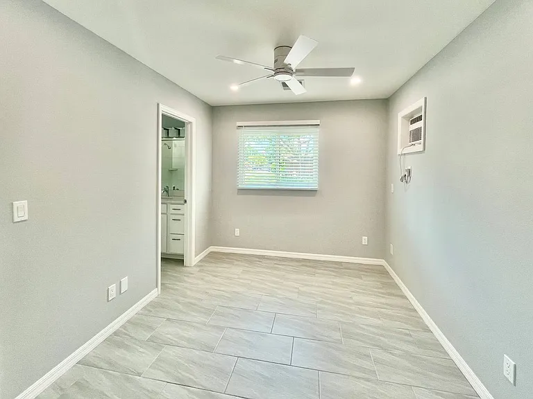 4306 Porpoise Dr #A — Photo 7