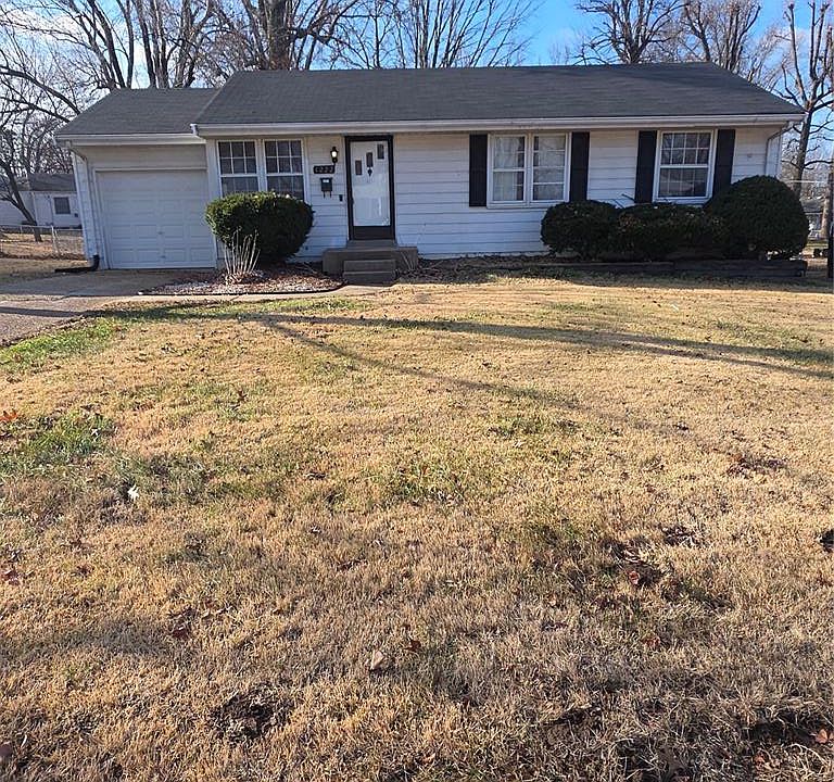 1st image of 1222 Hoyt Dr