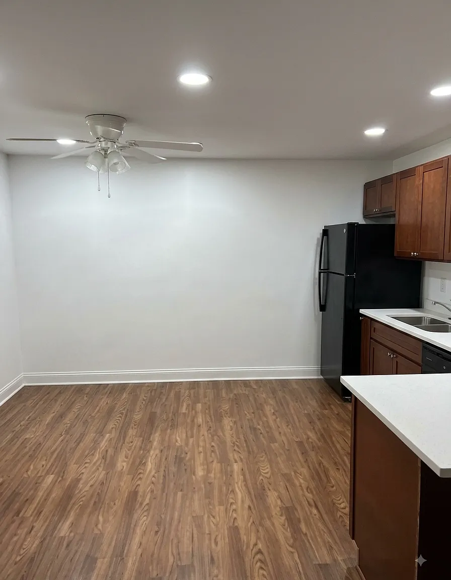 18414 Point Lookout Rd - 4 — Photo 2