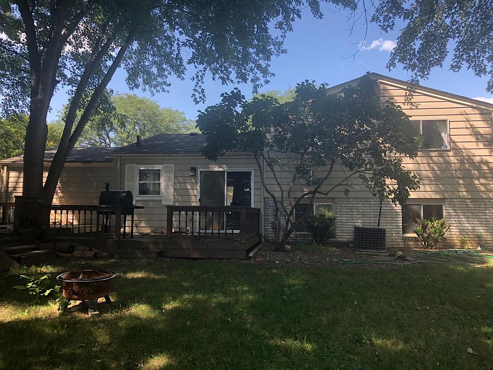 2nd image of 54 Randall Dr