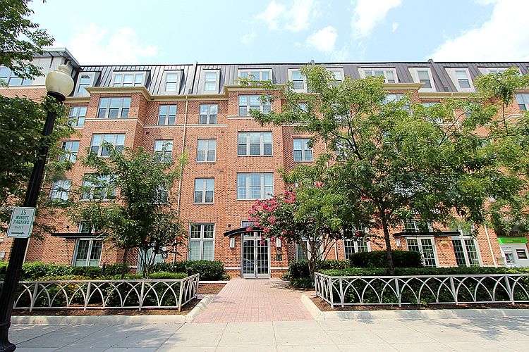 1st image of 1391 Pennsylvania Ave SE Unit 502