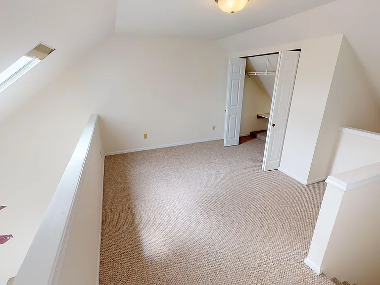 Muirfield Apartments — Photo 18