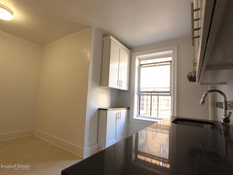 1st image of 74 Gatling Pl APT 5G