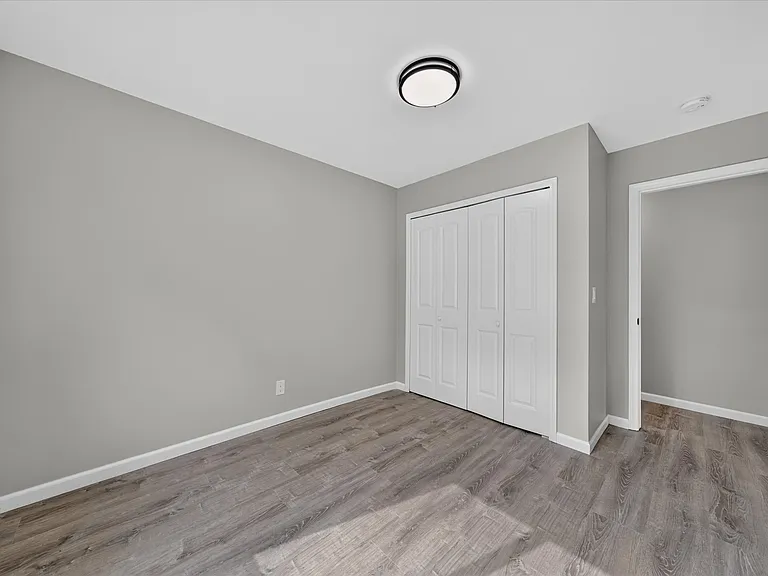 21150 Avon Ln — Photo 23