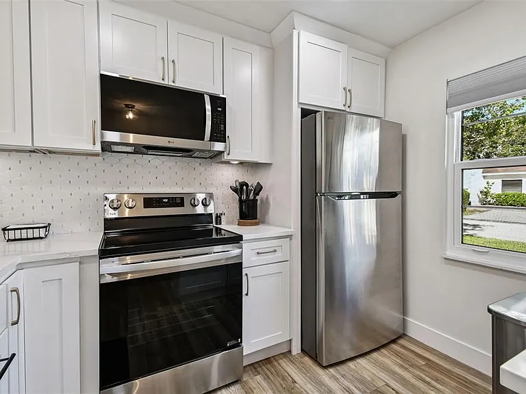 9032 Mission Oaks Blvd #F — Photo 11