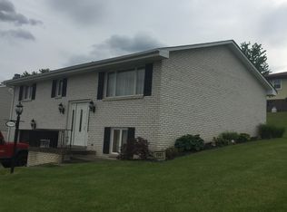 1301 Kennedy Ave, Martins Ferry, OH 43935