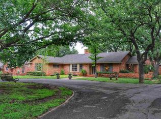 2210 Sunset Dr, Duncan, OK 73533