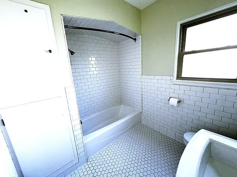 865 Morro St #12 — Photo 23