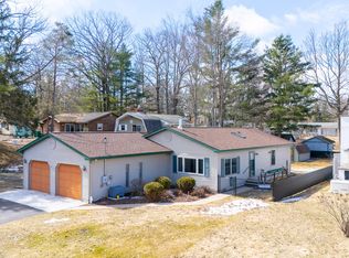 311 Iroquois Ave, Prudenville, MI