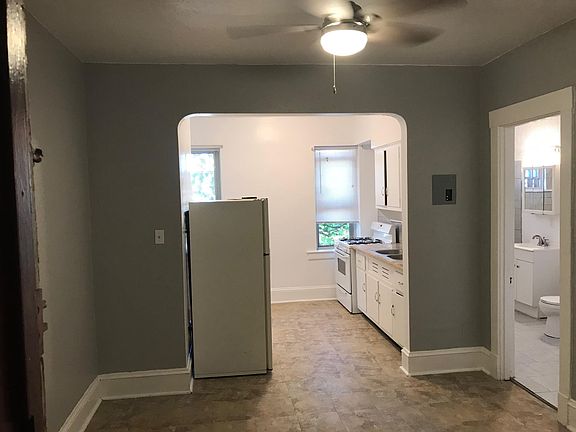 2nd image of 4806 Euclid Ave APT 9