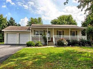 1461 Kbs Rd, Spring Grove, PA 17362