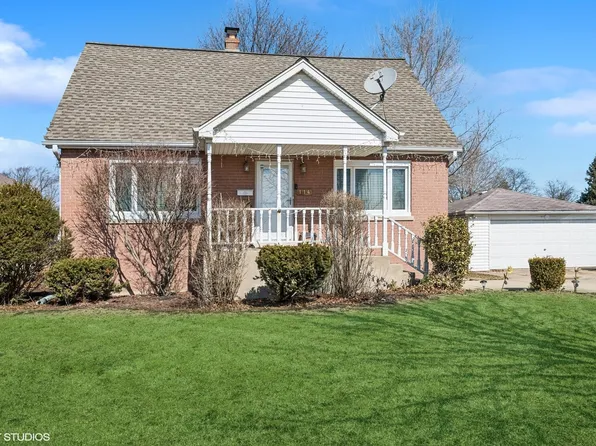 114 E Walnut Ave, Des Plaines, IL 60016