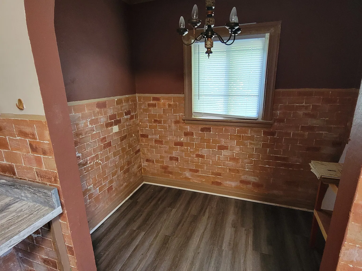 205-207 E Maplewood Ave — Photo 4