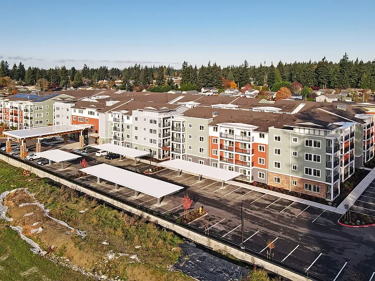 Cedar Pointe — Photo 2