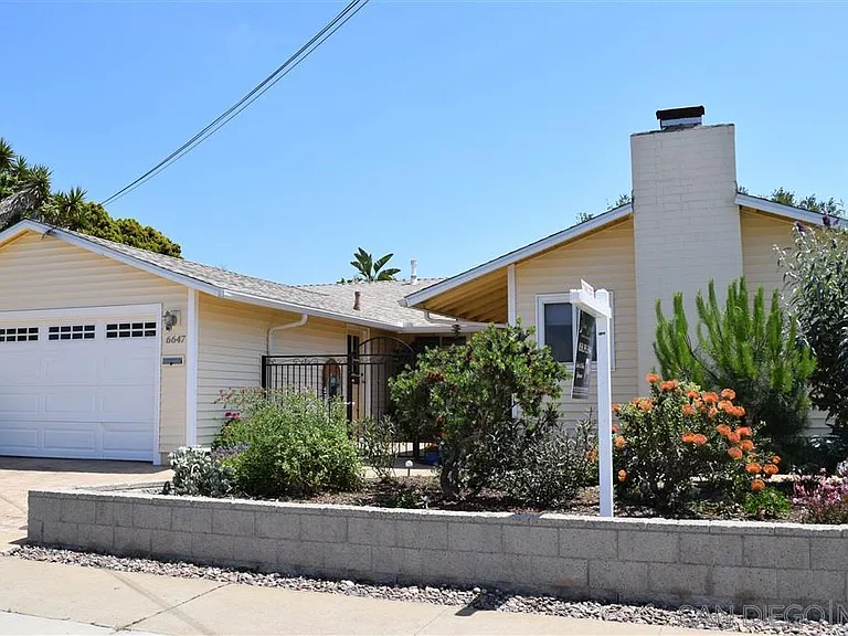 6647 Arundel Pl — Photo 11