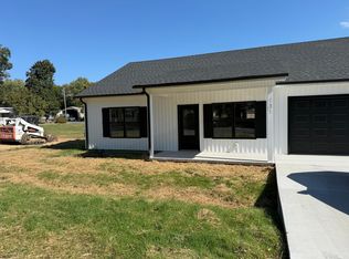 131 Johnson Dr, Kevil, KY 42053
