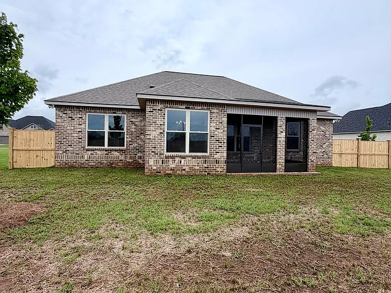 204 Farmland Cir — Photo 24