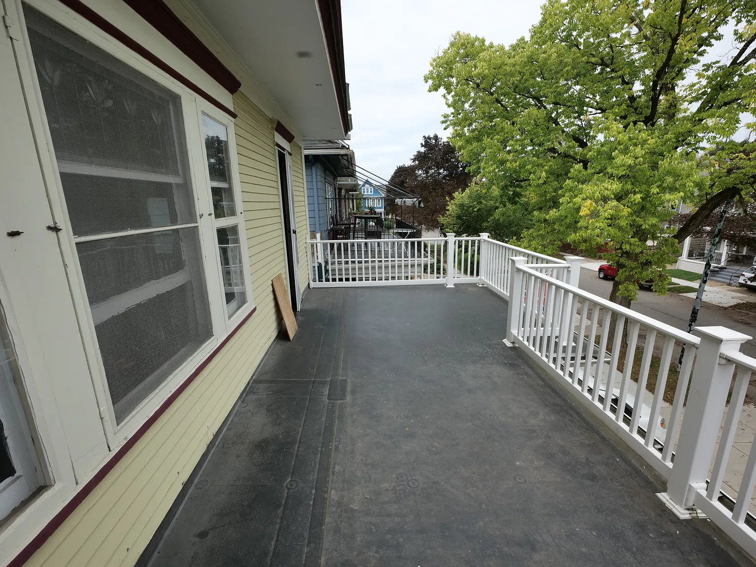 2 bed, 1200 sqft, $1,500 — Photo 2