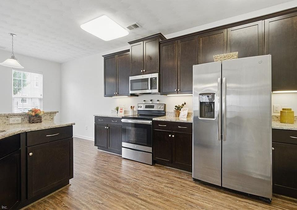 1st image of 2171 Humphreys Dr
