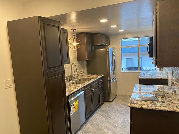3rd image of 807 N Alfred St #8