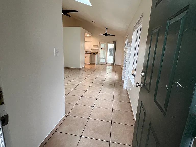 8328 Orange Blossom Ave — Photo 4