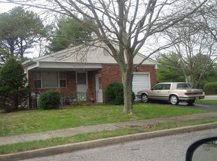 1 Guadalajara Dr, Toms River, NJ 08757