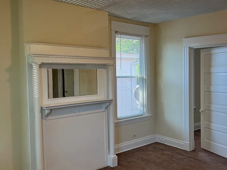 905 Suire Ave #2 — Photo 6