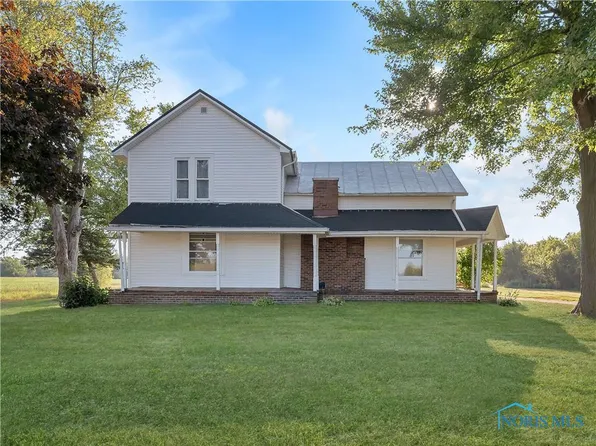 11820 County Road 17, West Unity, OH 43570