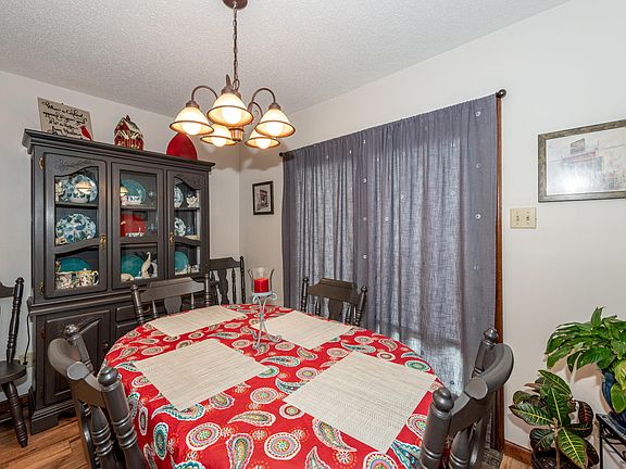 5th image of 1504 Berwyn Dr