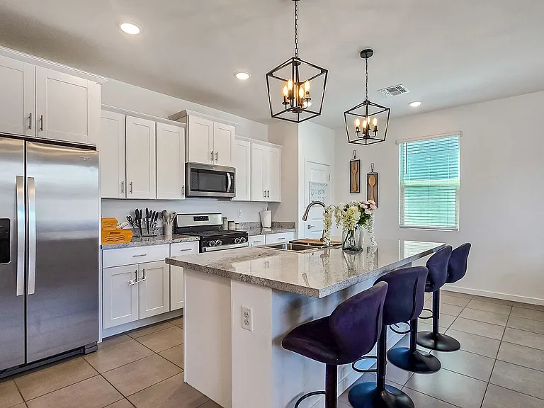 8820 W Agora Ln — Photo 7