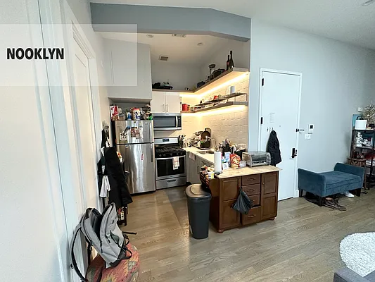 Rented by Nooklyn NYC LLC | media 16