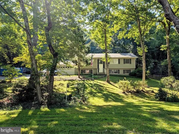 13111 Chapel Hills Dr, Fredericksburg, VA 22407