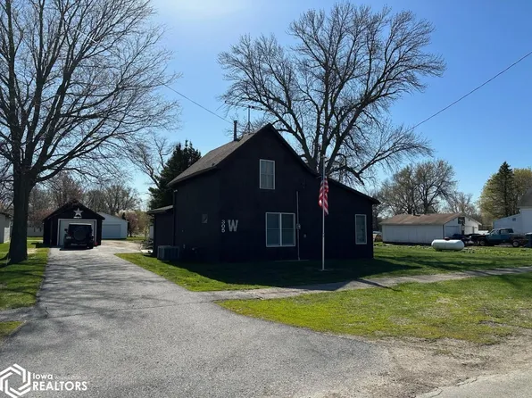 305 S Tracy St, Dows, IA 50071