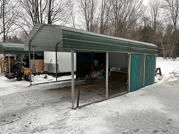 3rd image of 53 South Road