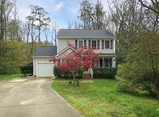 130 Benedum Pl, Cary, NC 27518