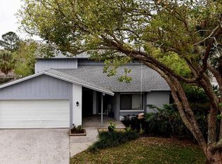 15717 Country Lake Dr, Tampa, FL 33624