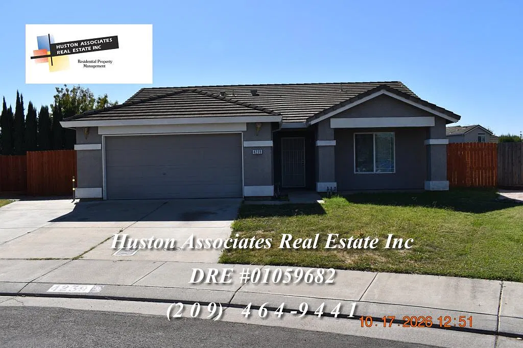 4239 Felicitia Ct — Photo 1