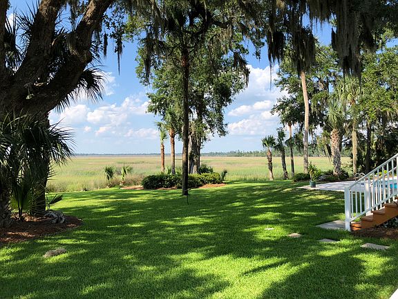 2nd image of 321 Oak Grove Island Dr