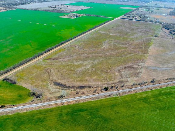 3rd image of 2 S Cottonwood Ests