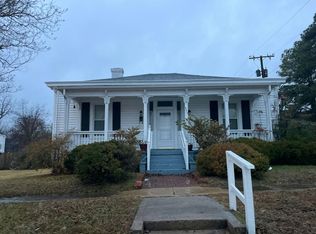 200 E Maryland Ave, Crewe, VA 23930