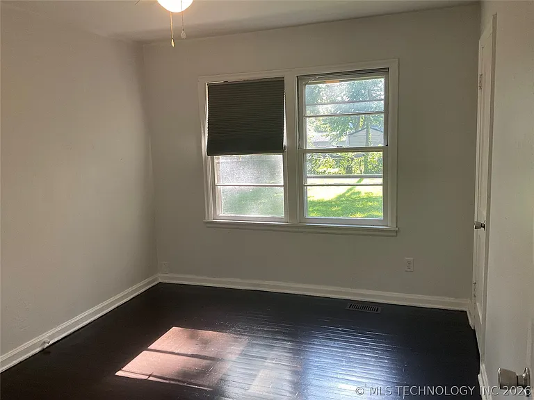 3223 S Jamestown Ave — Photo 11