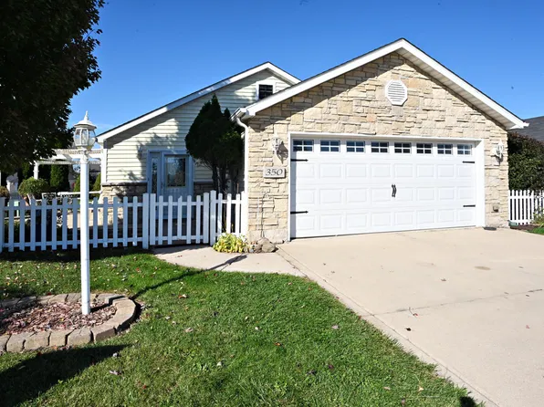 350 Brown Ct, Chesterton, IN 46304