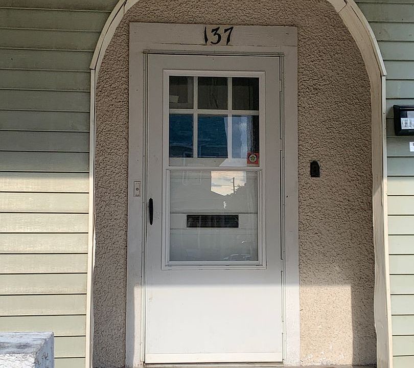 1st image of 137 S 14th St #137