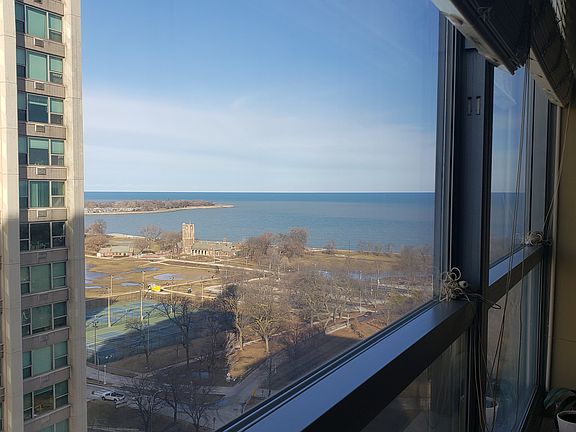 3rd image of 3550 N Lake Shore Dr APT 1820
