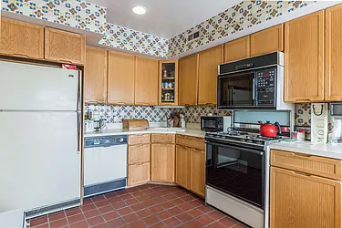 Sold by Century 21 Marciano