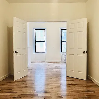 Rented by Compass | media 11