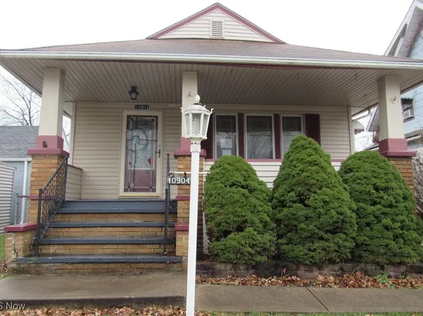 10904 Wadsworth Ave, Garfield Heights, OH 44125
