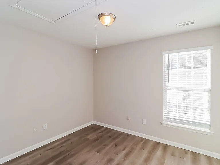 11902 Cheviott Hill Ln — Photo 11