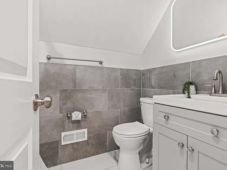 124 Pennypacker Dr — Photo 25